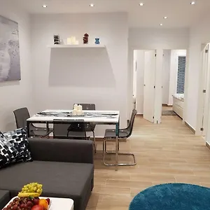  Apartment Boliches